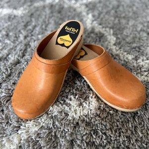 Swedish Hasbeens Husband mid-heel clog mule